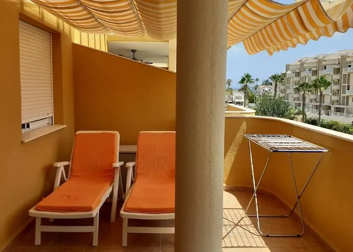 Con Ubicacion Ideal Y Amplia Terraza Apartment