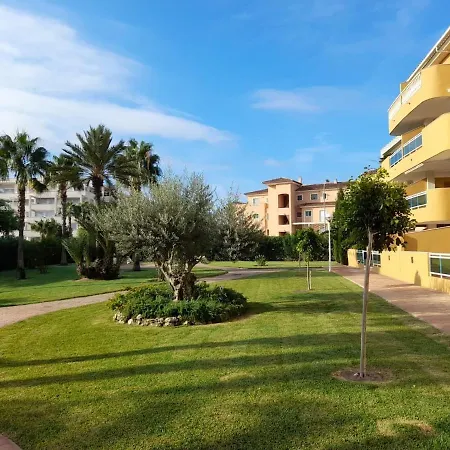 Con Ubicacion Ideal Y Amplia Terraza Apartament Denia